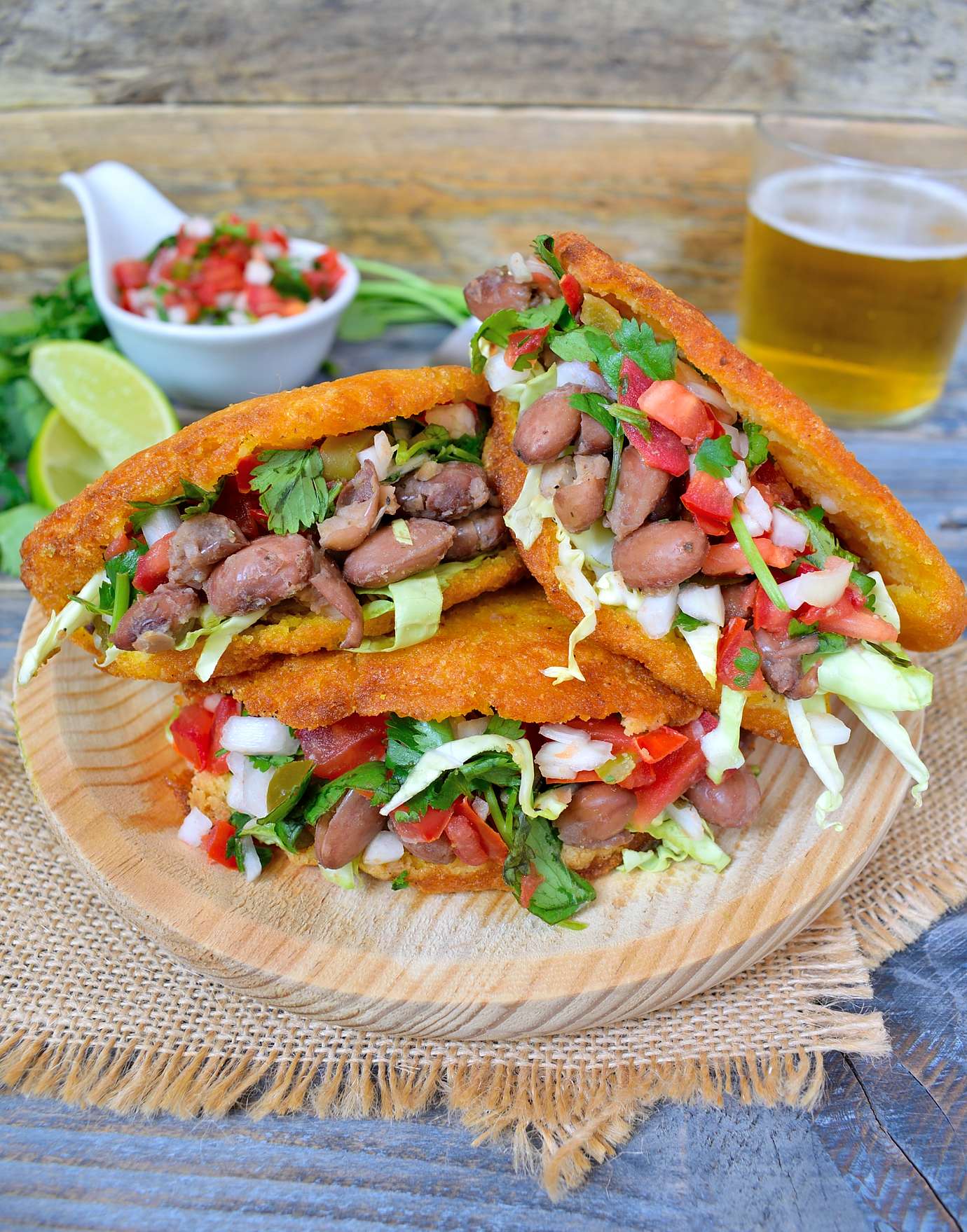 These vegan gorditas are full of fresh corn-y, street foody-y goodness. They look simple but will definitely fill you up! Great for lunch or dinner.