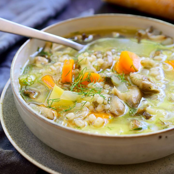 Vegan Mushroom Barley Soup